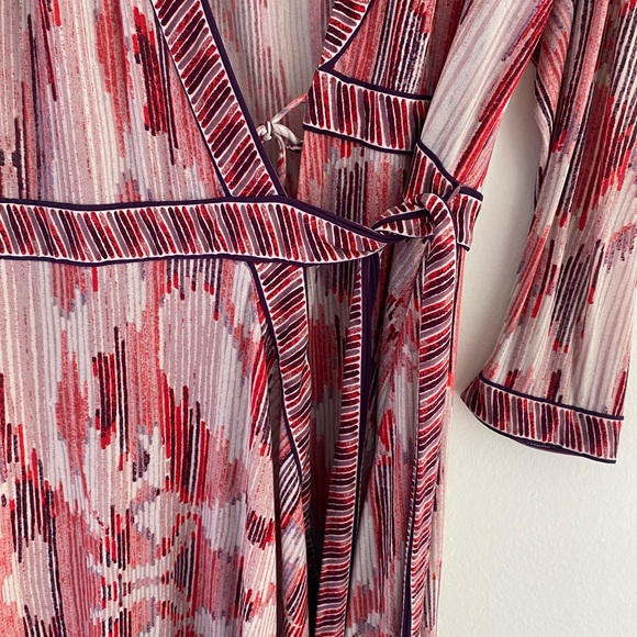 BCBGMaxAzria Wrap Dress - Picture 3 of 5